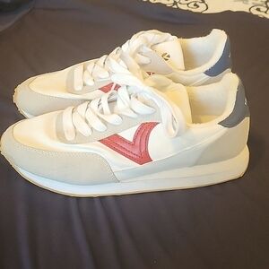 Womens Victoria white/red/blue sneakers